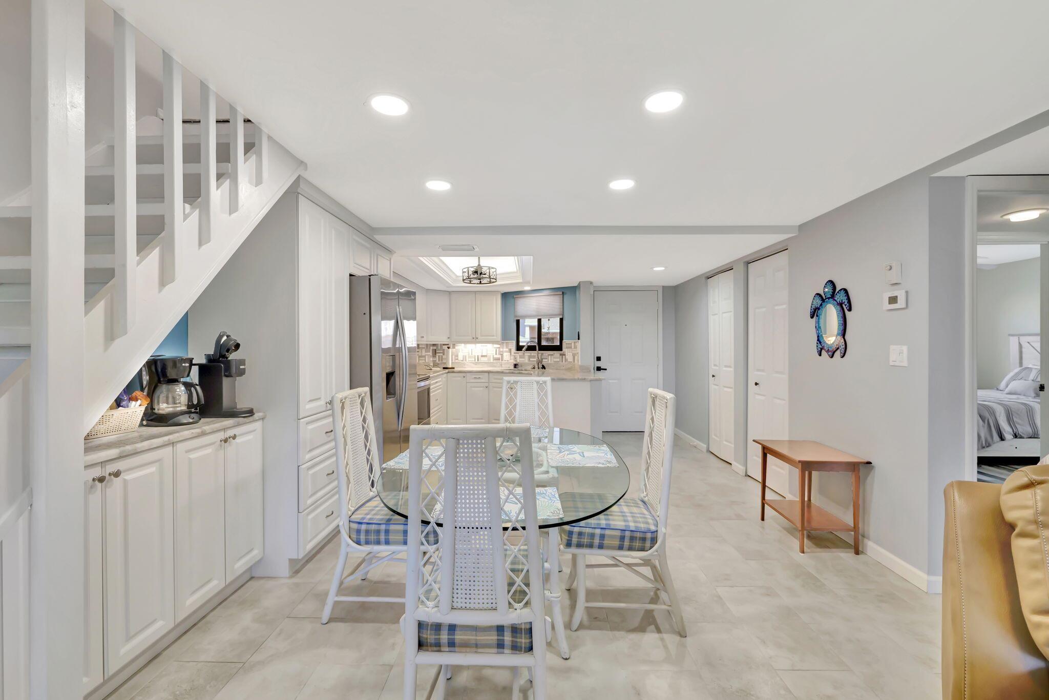 OCEAN VILLAGE - Residential