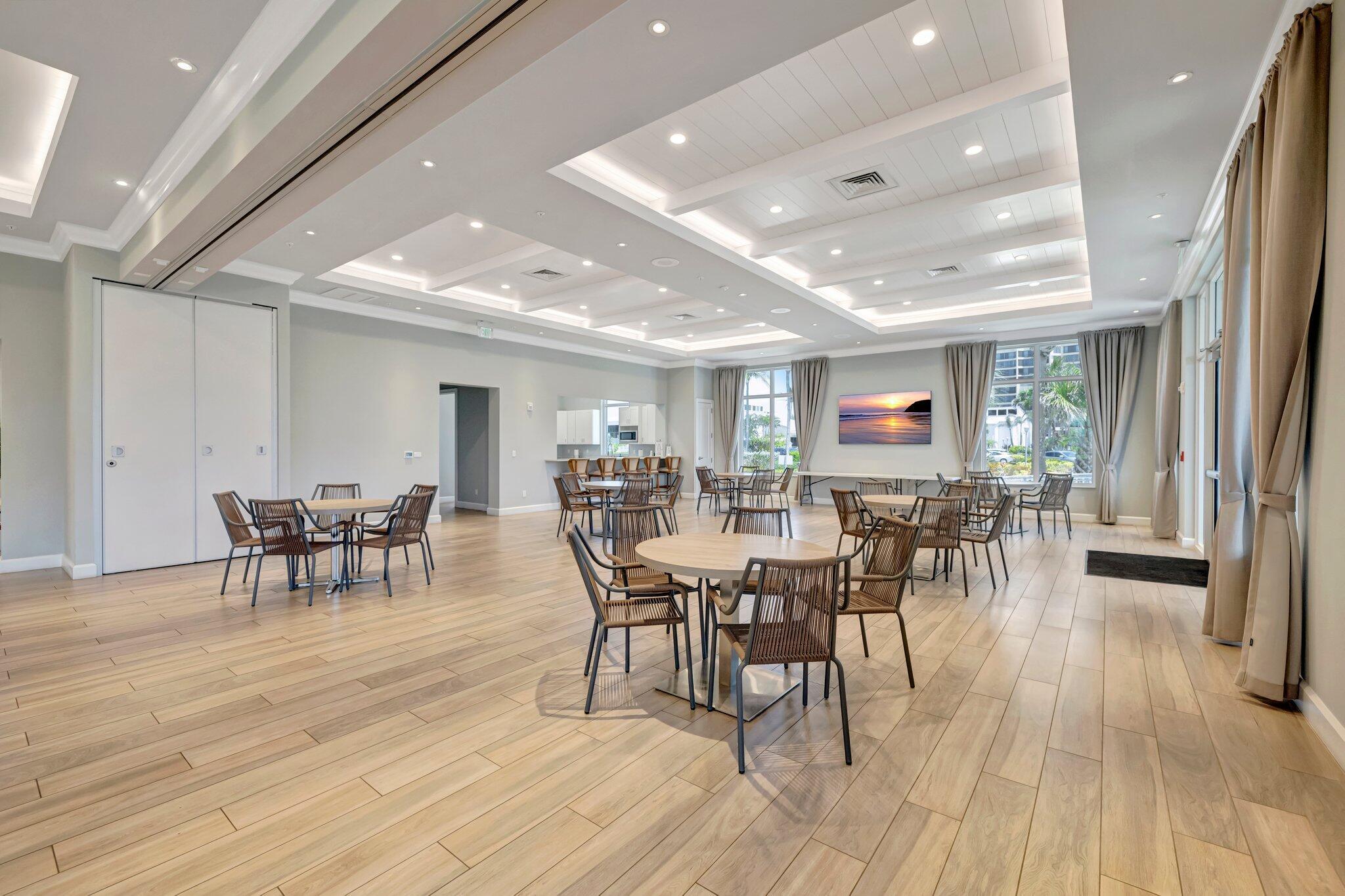 OCEAN VILLAGE - Residential