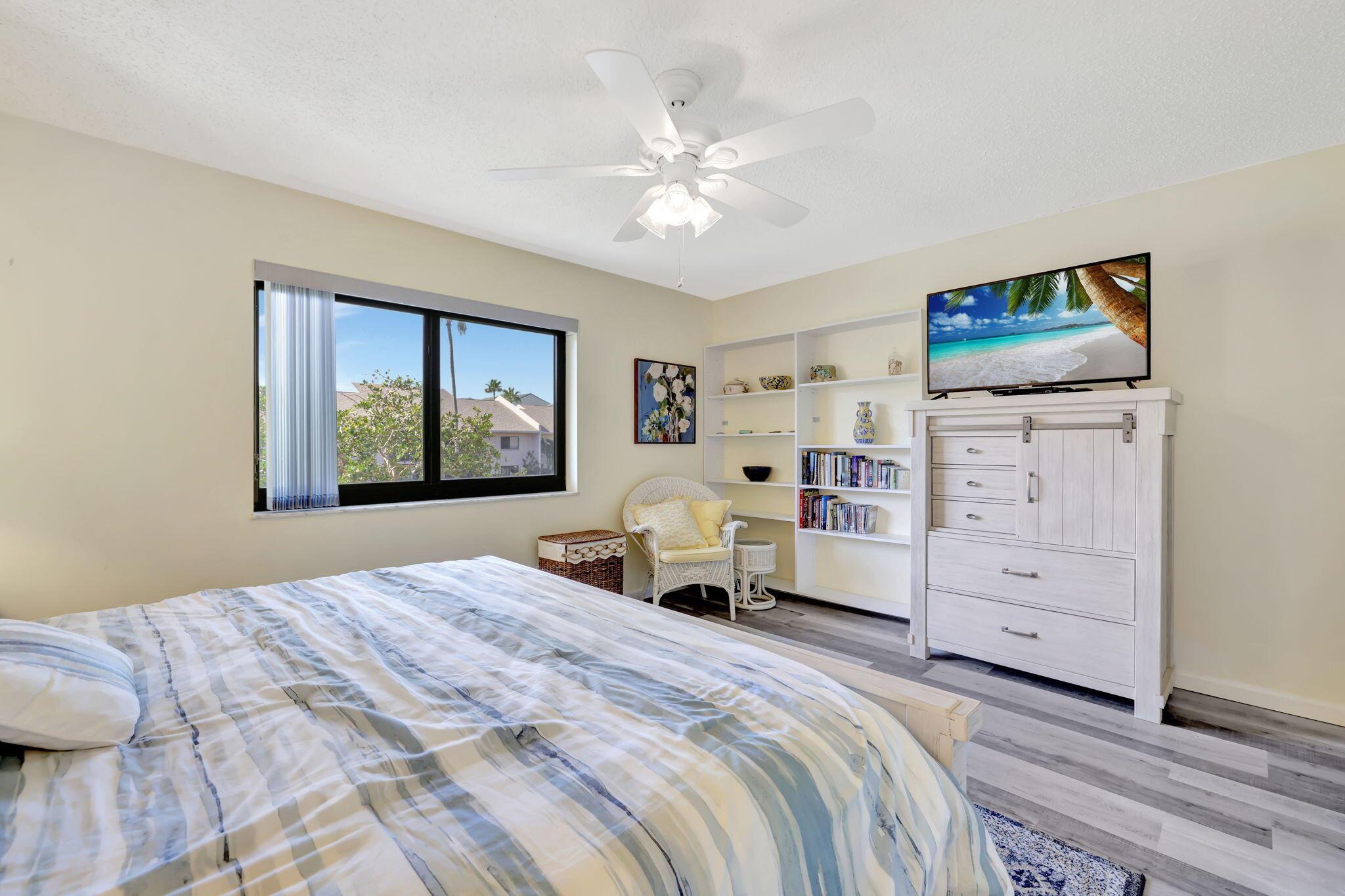 OCEAN VILLAGE - Residential