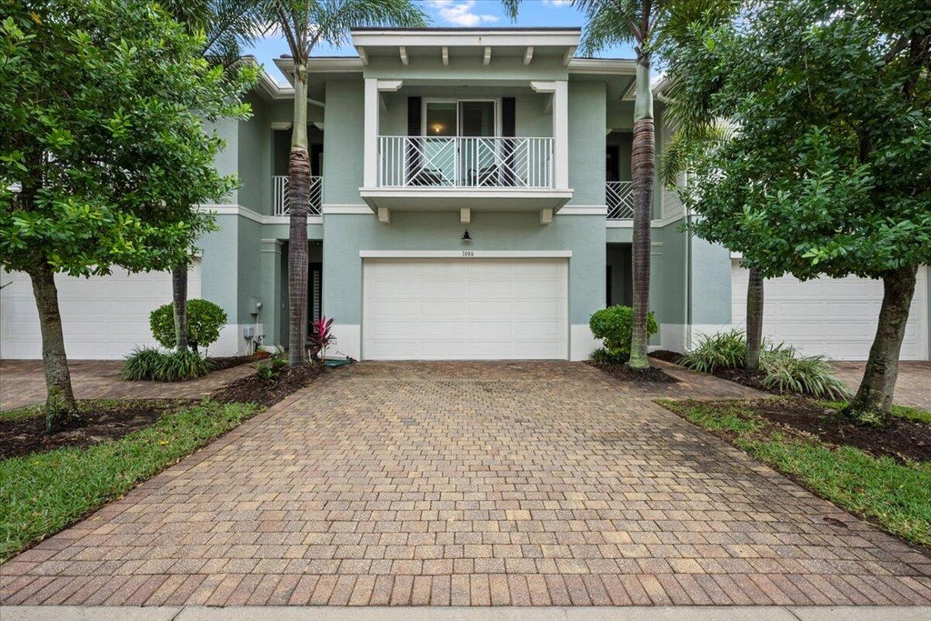 Photo of 1086 Piccadilly Street, Palm Beach Gardens, FL 33418 (MLS # R11055457)