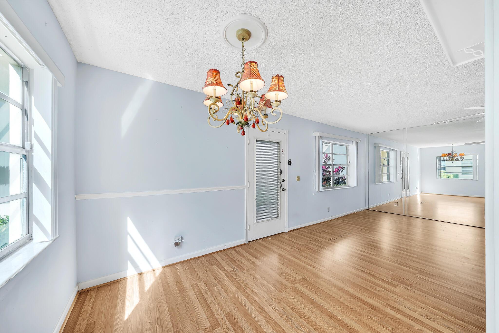 KINGS POINT NORMANDY COND - Residential