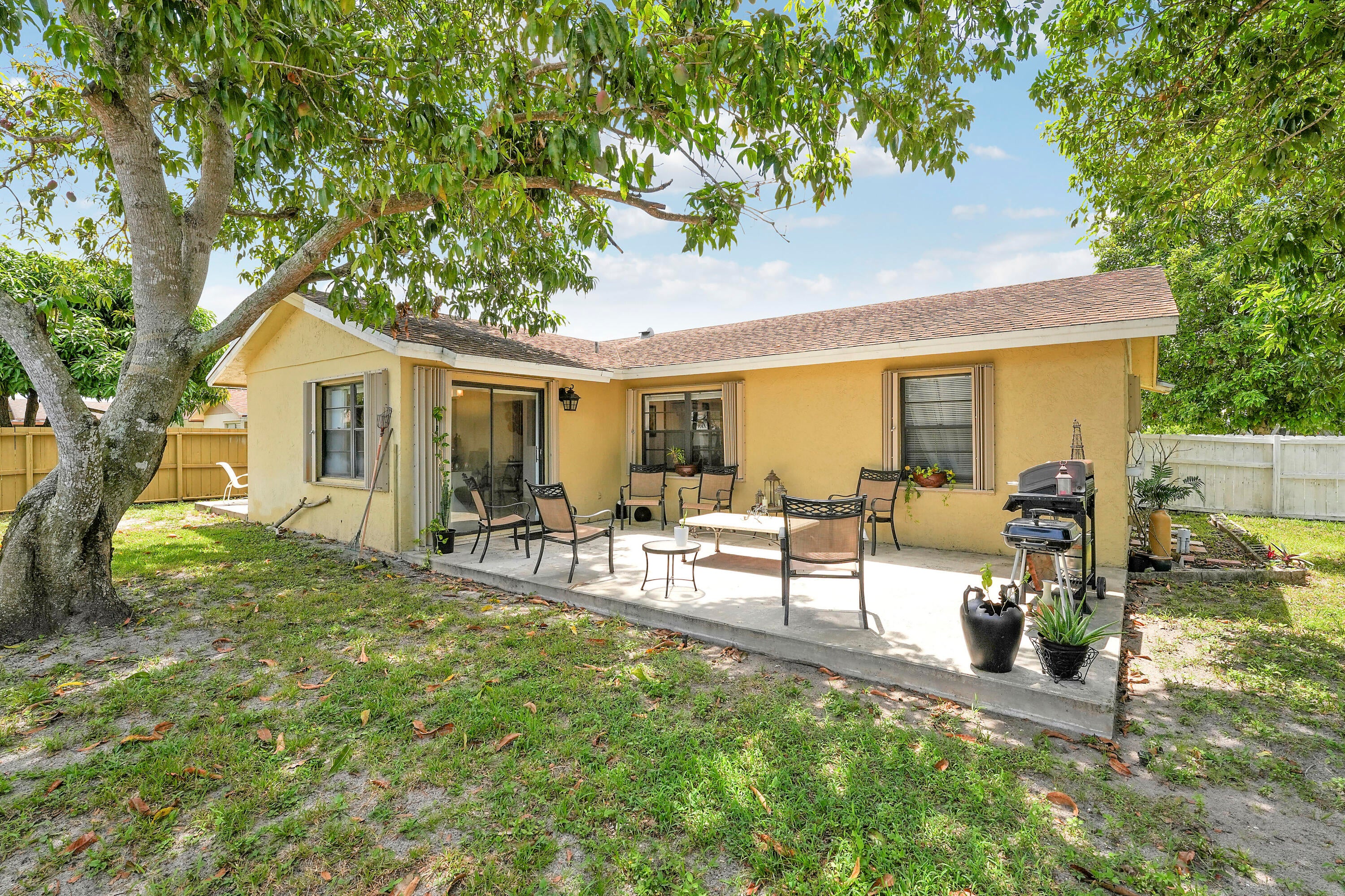 9235 Saddlecreek Drive