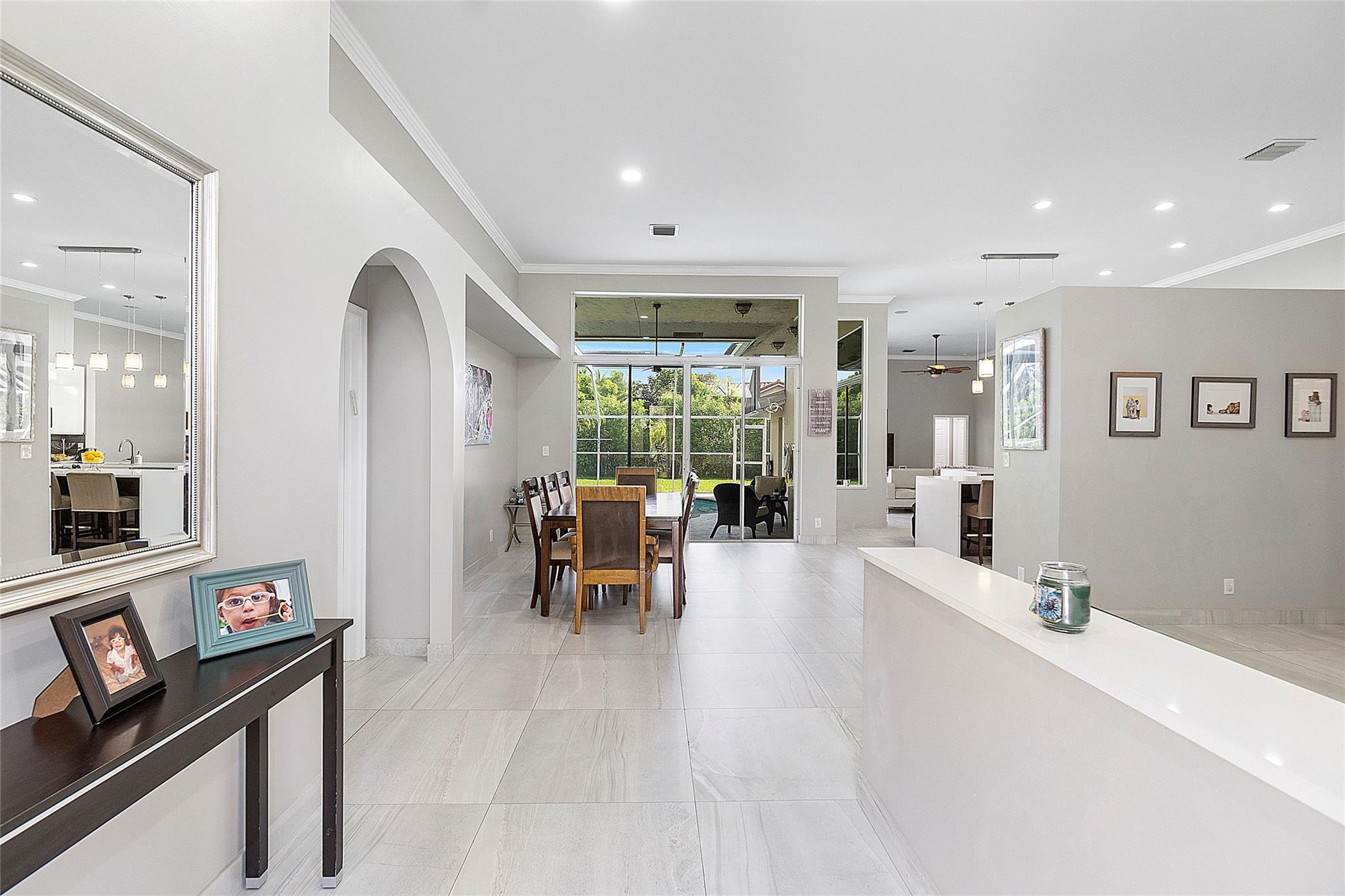 KENSINGTON COMMONS - Residential