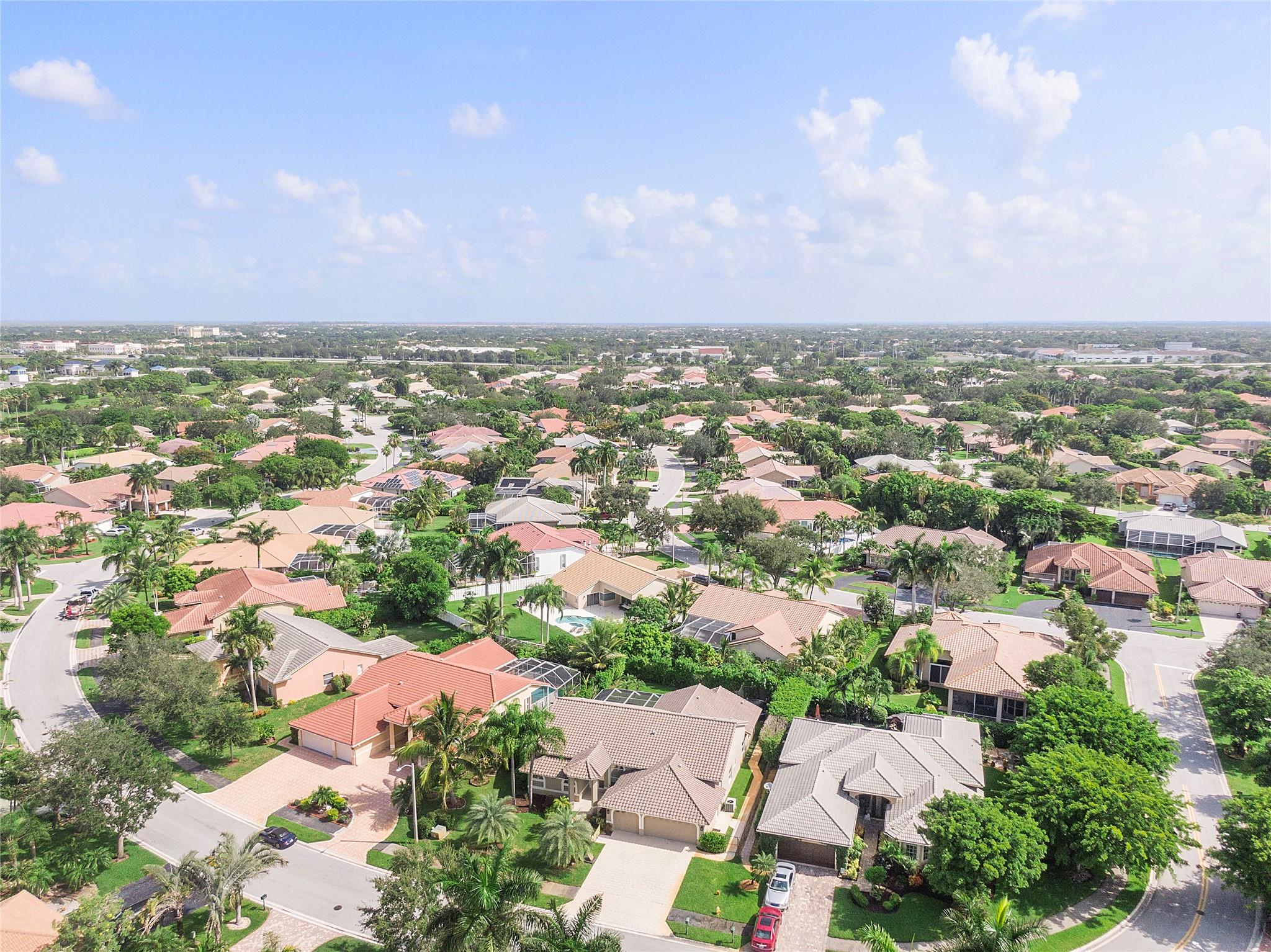 KENSINGTON COMMONS - Residential