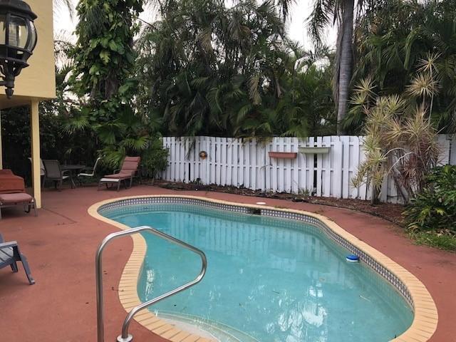 WINDCHIME LAKES - Residential