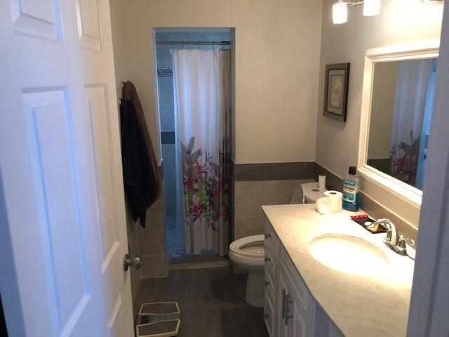 WINDCHIME LAKES - Residential