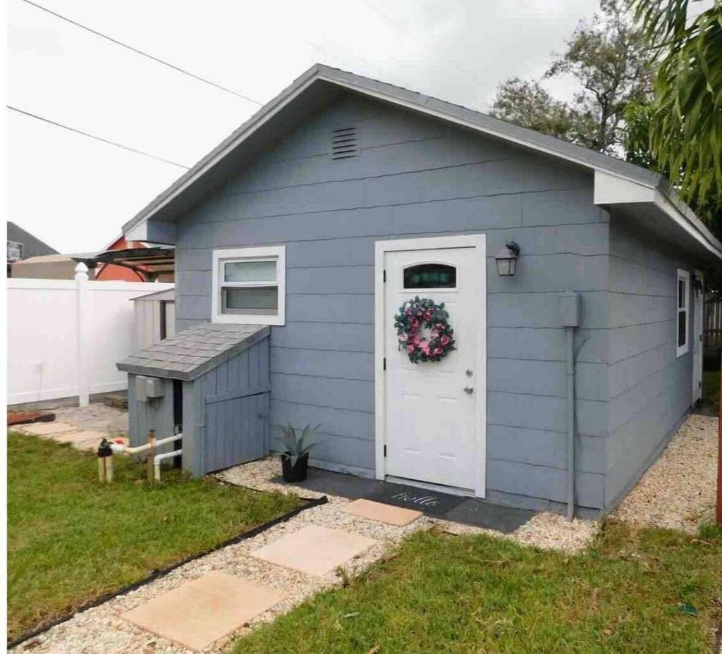 Photo of 520 20th Avenue N, Lake Worth Beach, FL 33460 (MLS # R11093307)