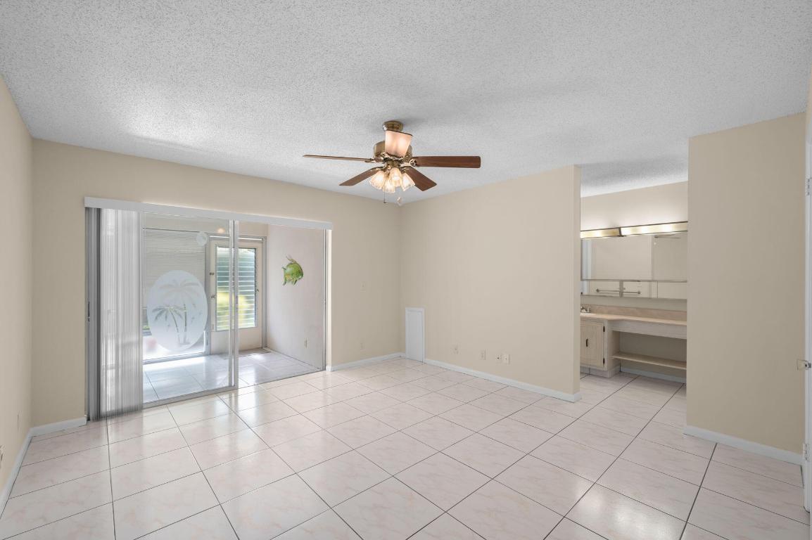 HIGH POINT OF FORT PIERCE CONDOMINIUM SECTION 1 - Residential