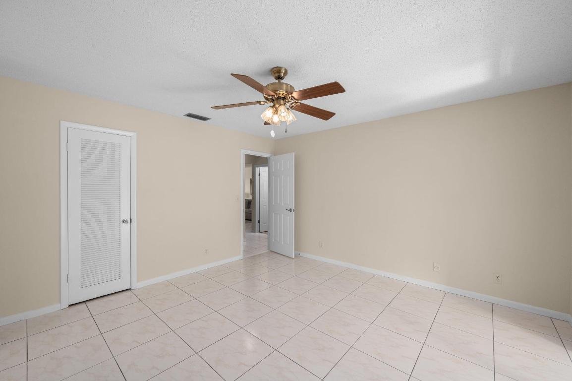 HIGH POINT OF FORT PIERCE CONDOMINIUM SECTION 1 - Residential