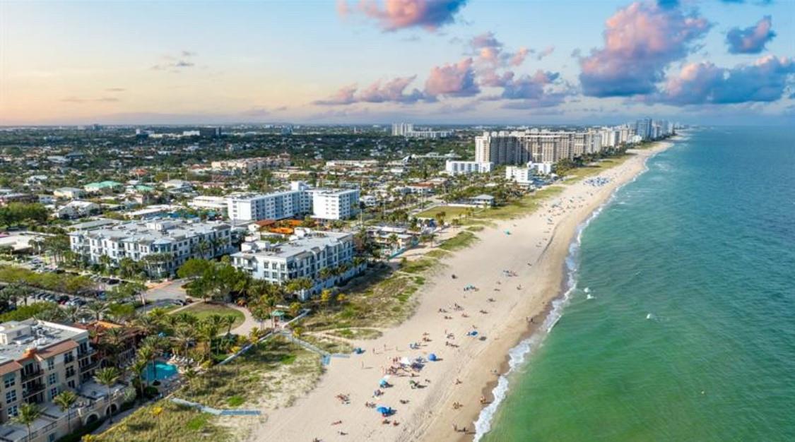 4511 El Mar Dr 1-202