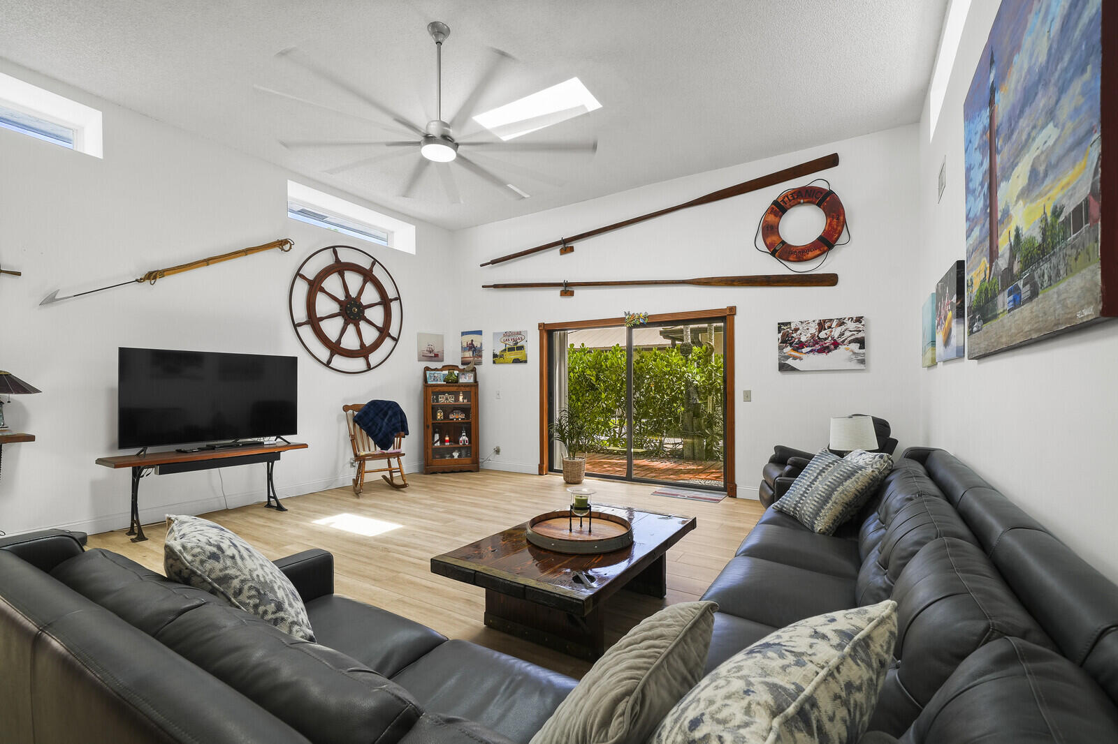 YACHT & COUNTRY CLUB OF STUART - Residential