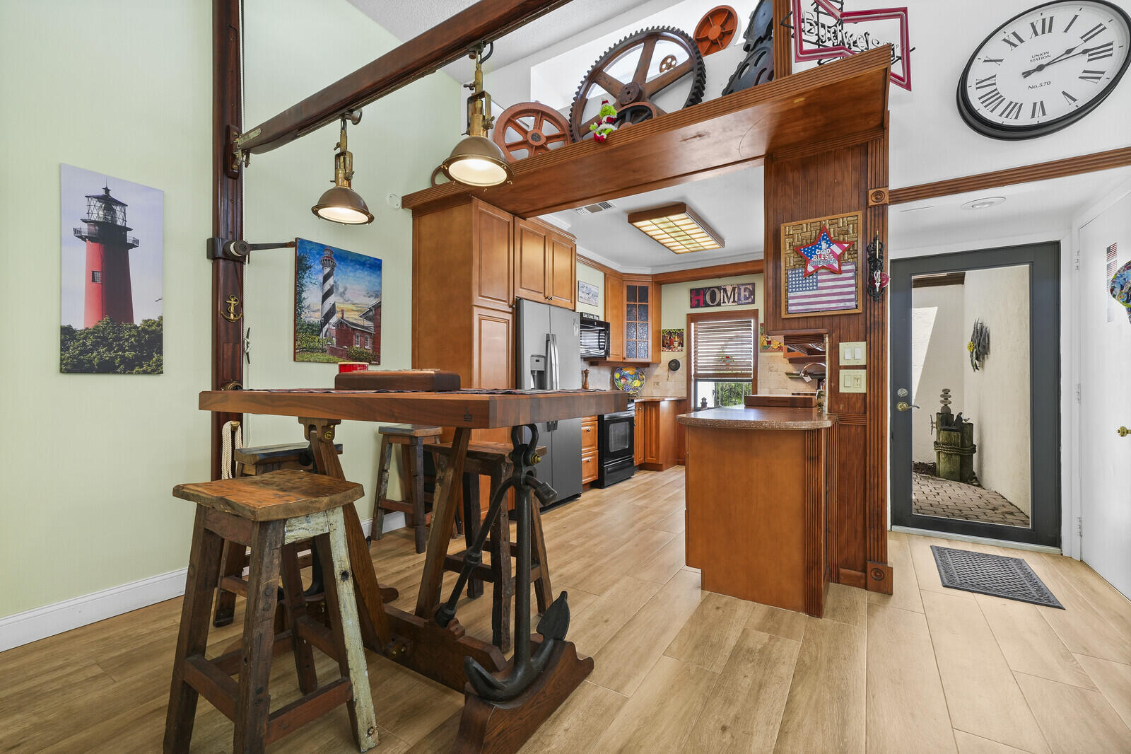 YACHT & COUNTRY CLUB OF STUART - Residential