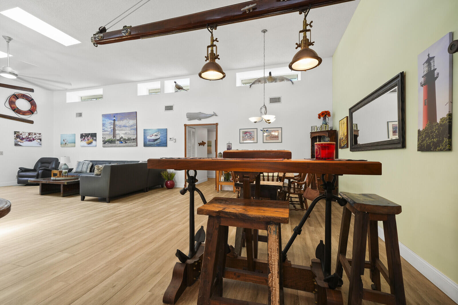 YACHT & COUNTRY CLUB OF STUART - Residential