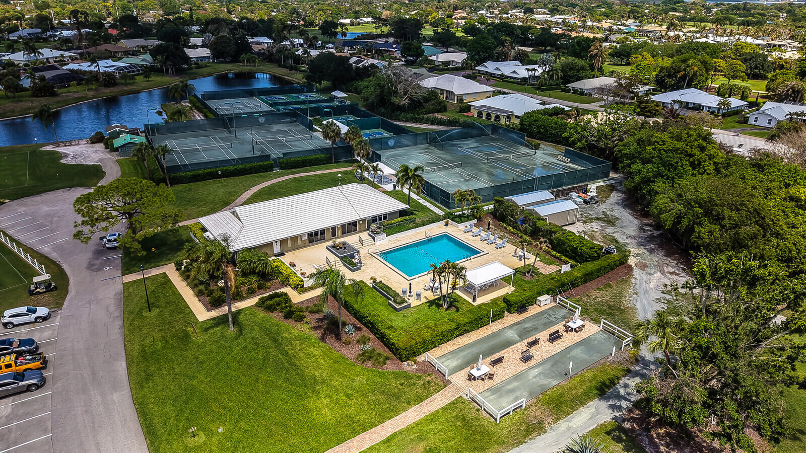 YACHT & COUNTRY CLUB OF STUART - Residential