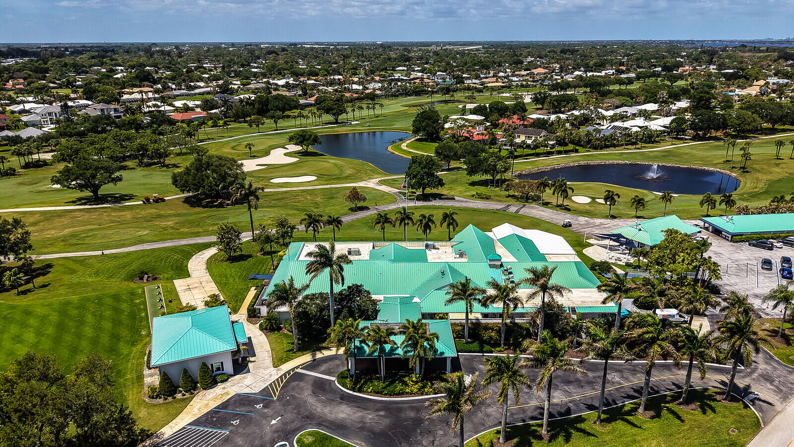 YACHT & COUNTRY CLUB OF STUART - Residential
