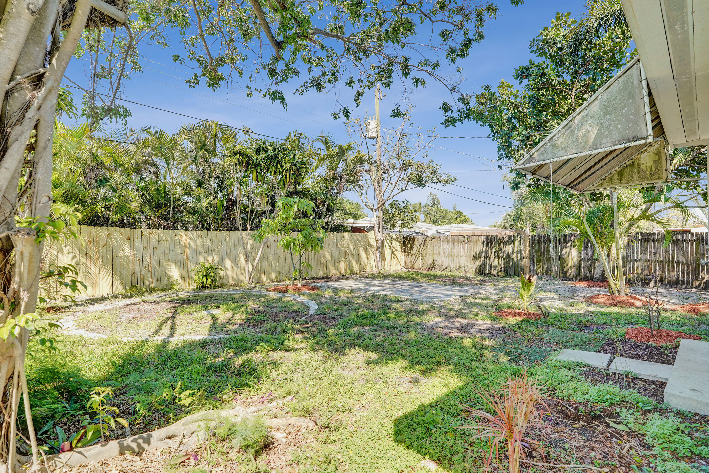 NORTH ANDREWS TERRACE - Residential