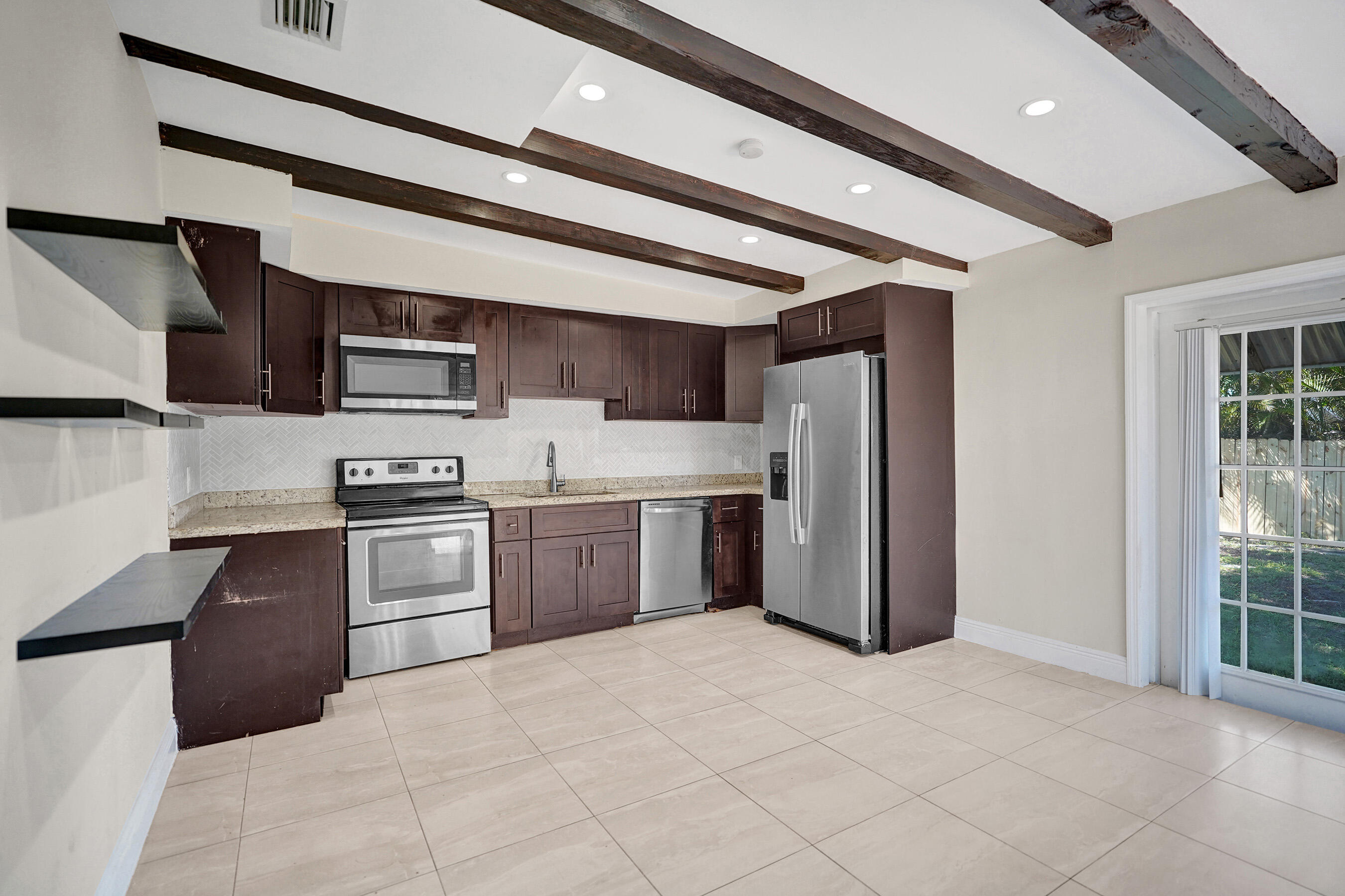 NORTH ANDREWS TERRACE - Residential