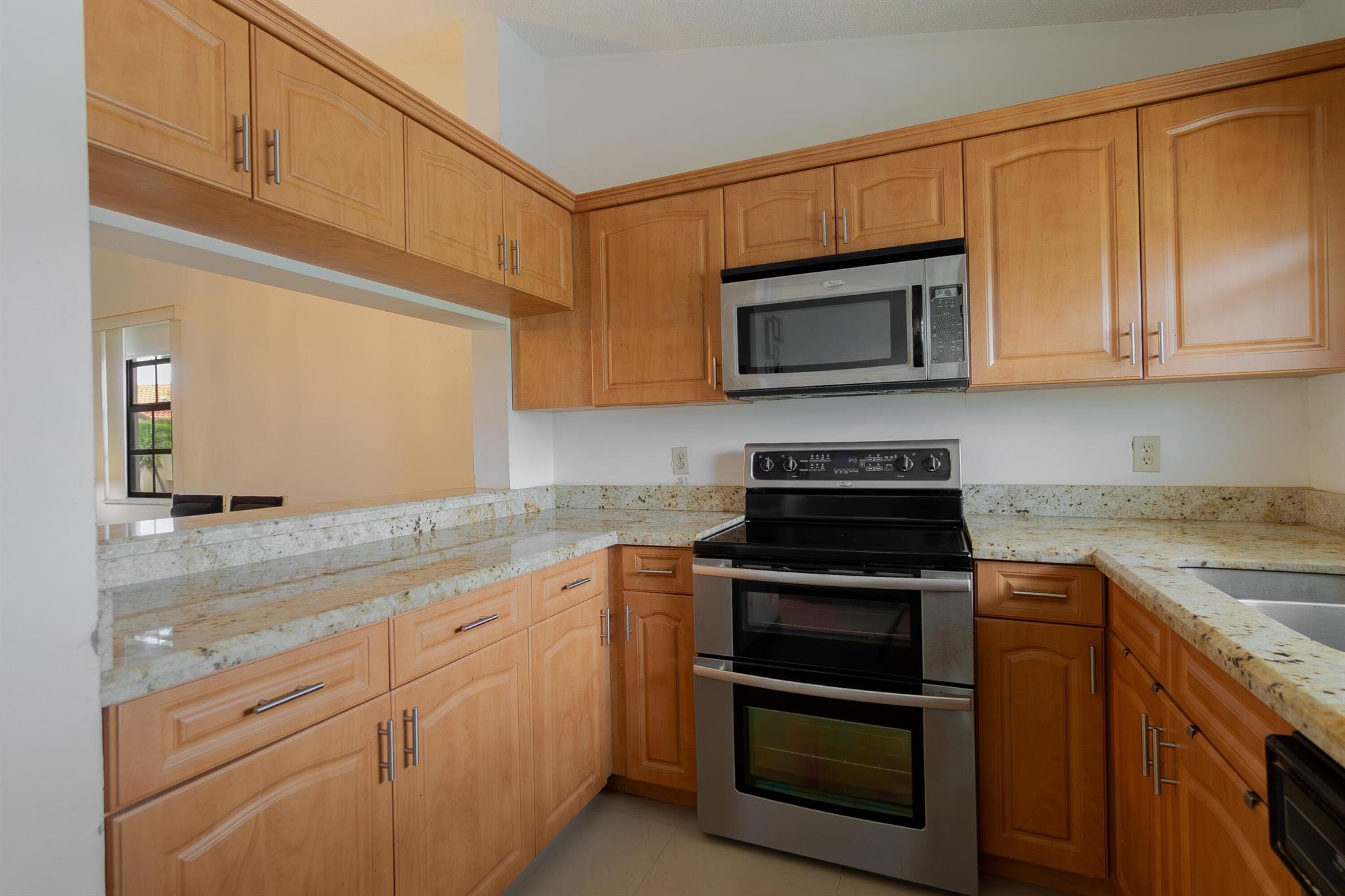 2612 Congressional Way