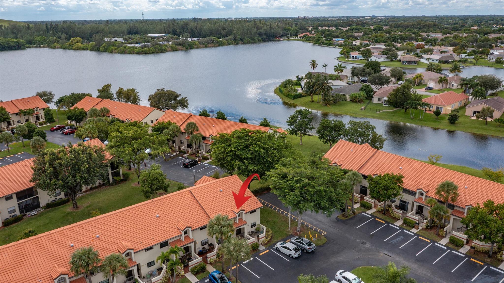 2612 Congressional Way