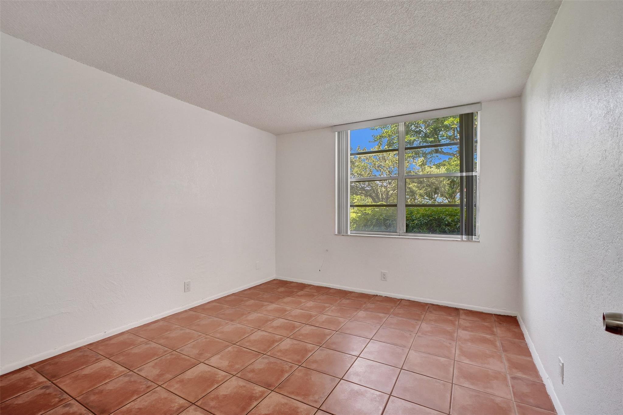Orchid Tree Condo Four - Residential