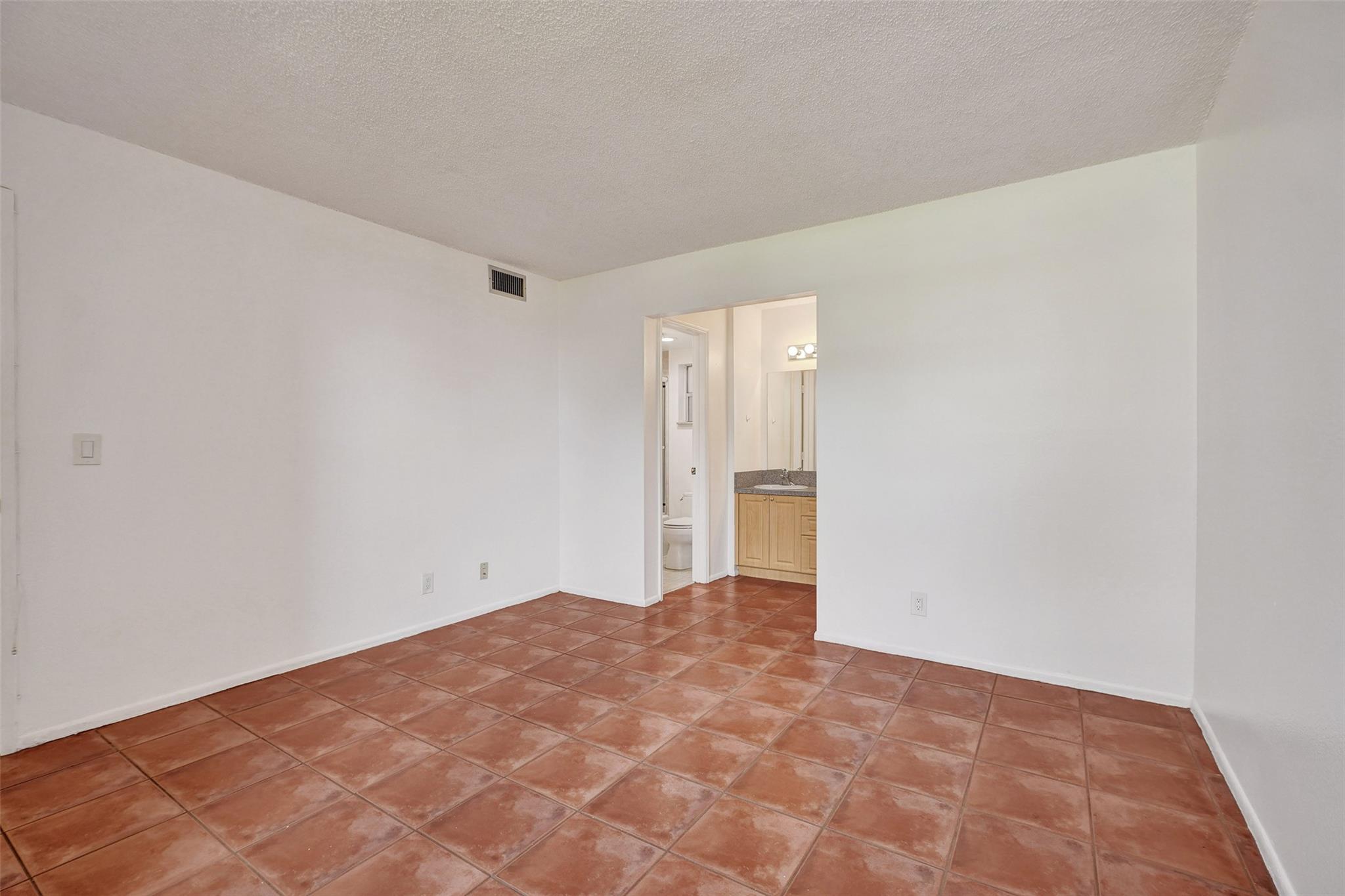 Orchid Tree Condo Four - Residential