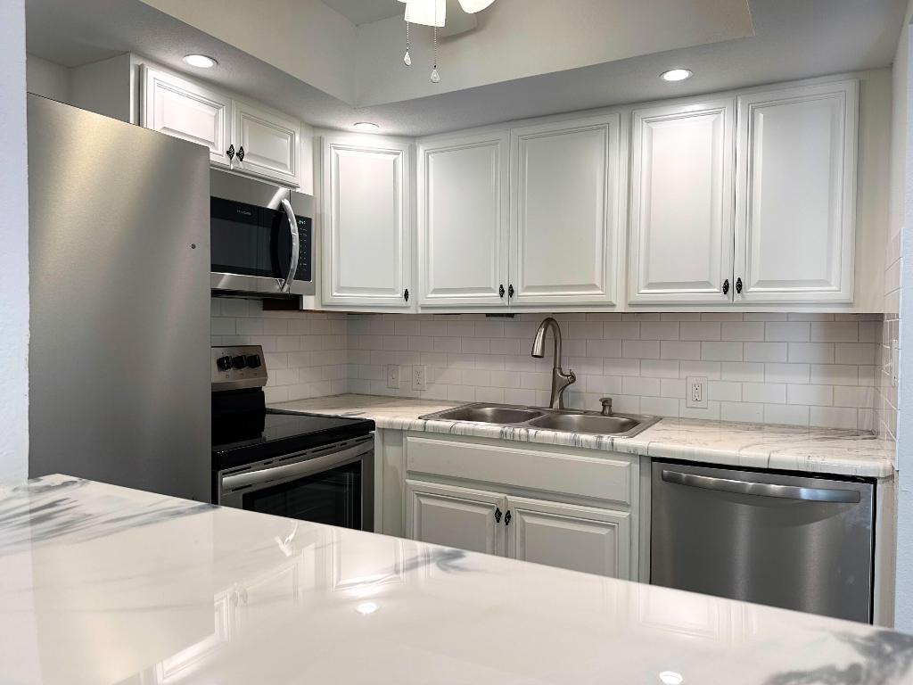 MANSFIELD AT CENTURY VILLAGE CONDO - Residential