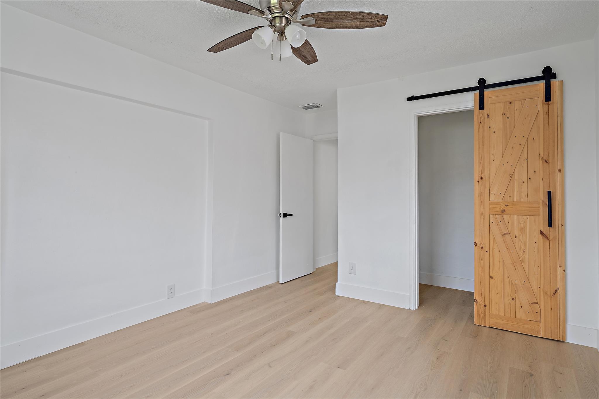 MAINLANDS OF TAMARAC - Residential Lease