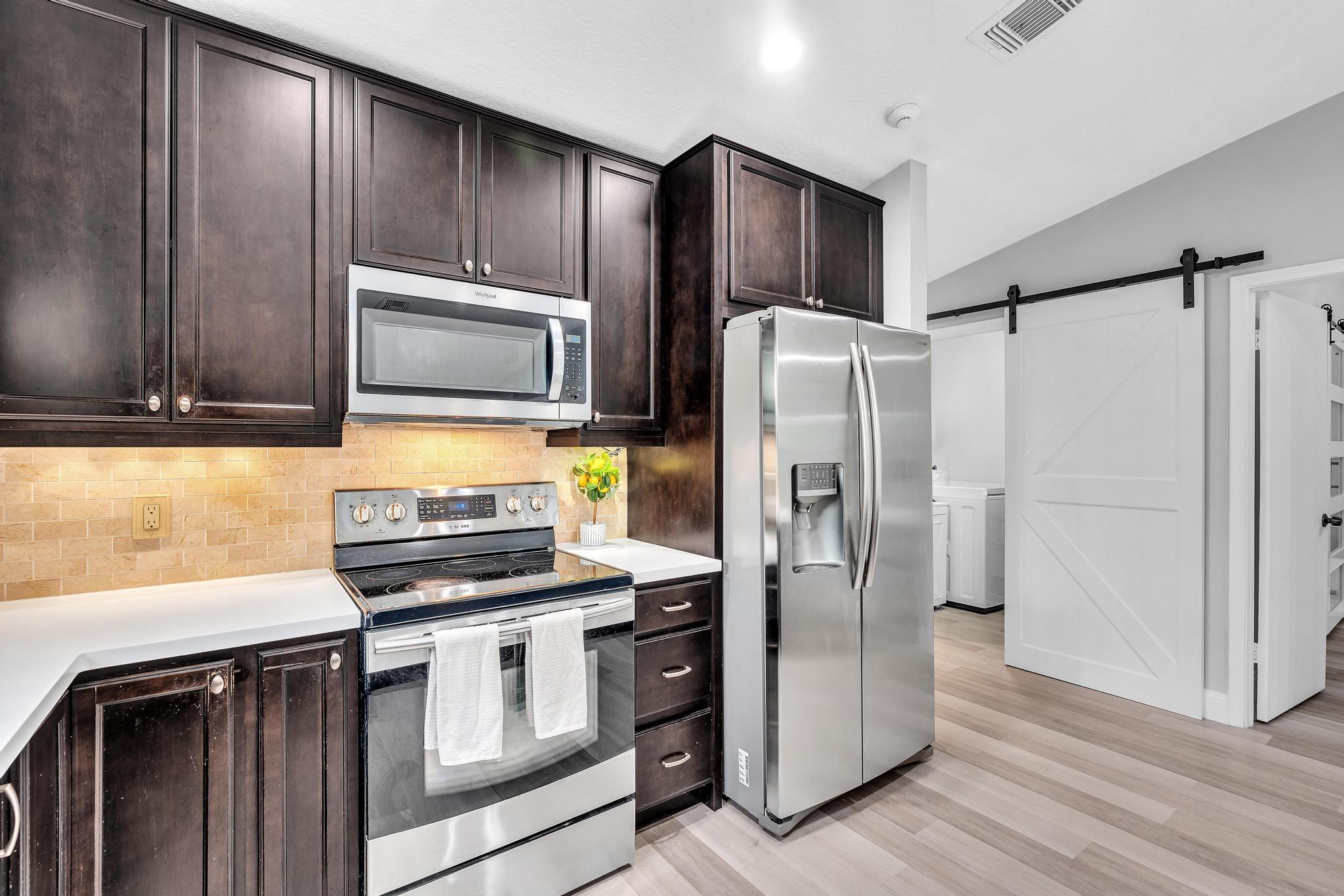 SANDALFOOT COVE SEC 9 - Residential