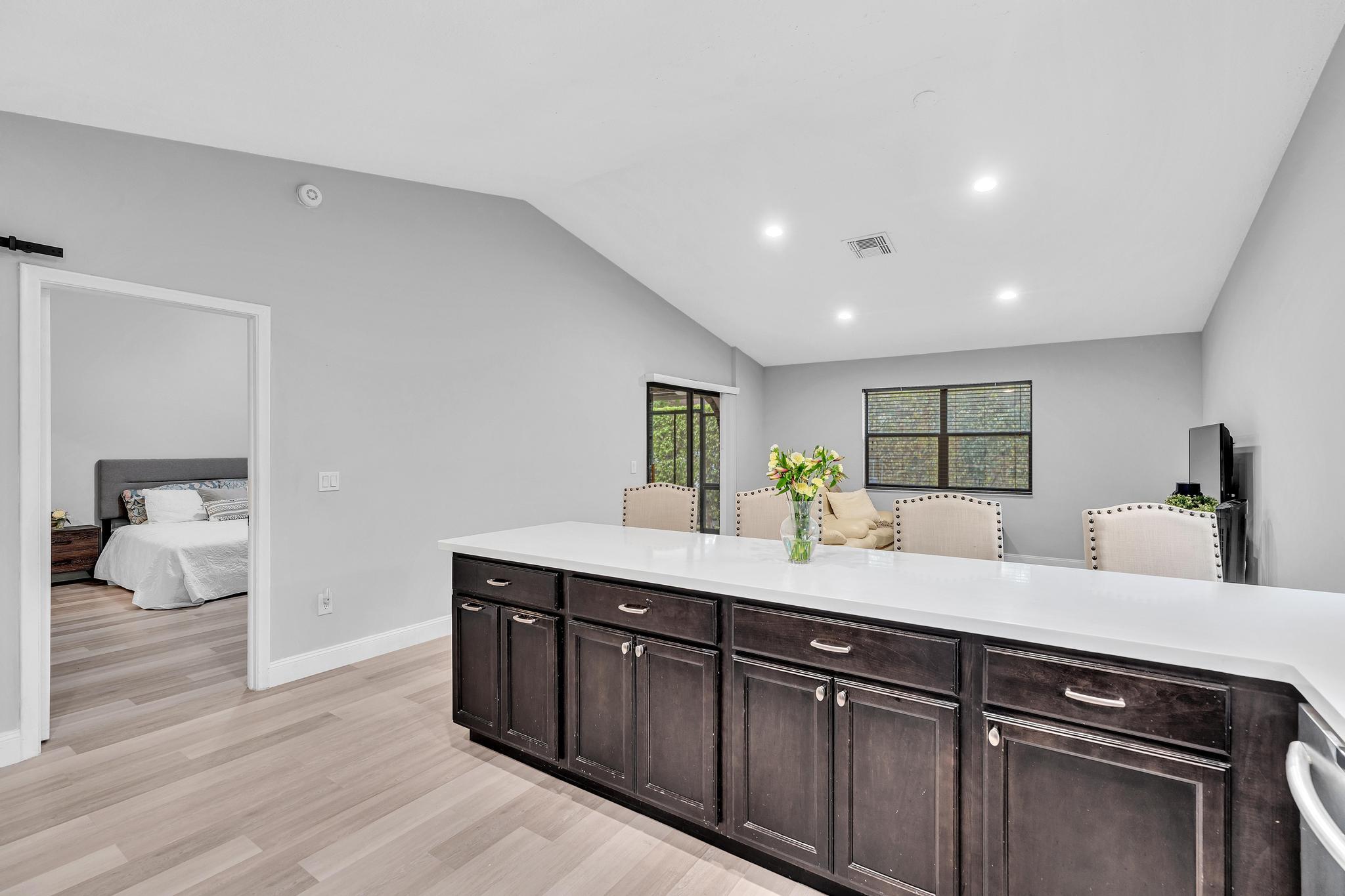 SANDALFOOT COVE SEC 9 - Residential