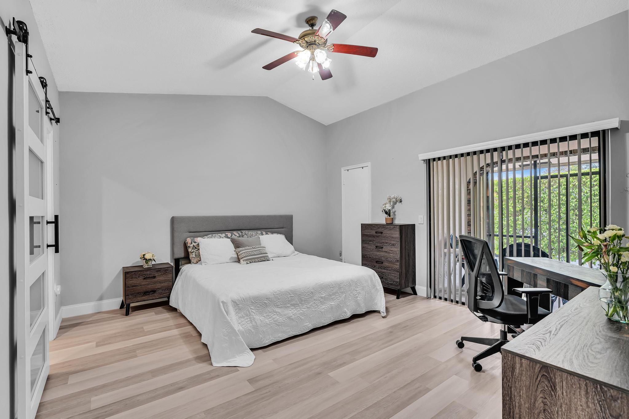 SANDALFOOT COVE SEC 9 - Residential