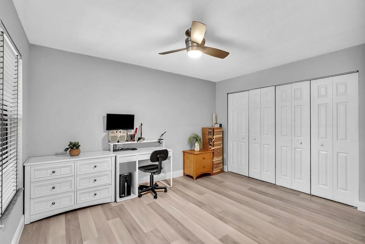 SANDALFOOT COVE SEC 9 - Residential