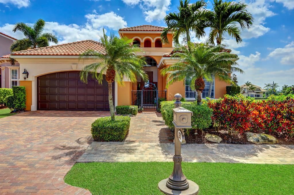 Photo of 130 SE Bella Strano, Port St Lucie, FL 34984 (MLS # R10885187)