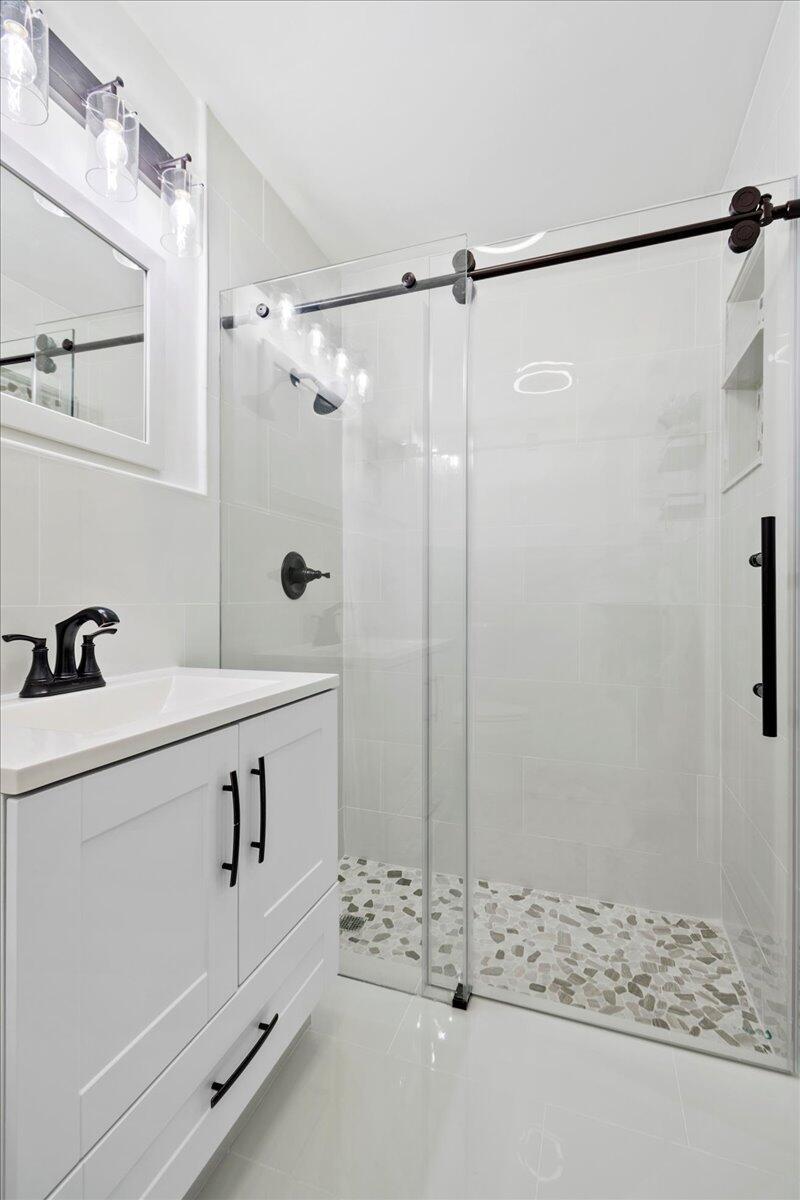 Acreage - Residential Lease