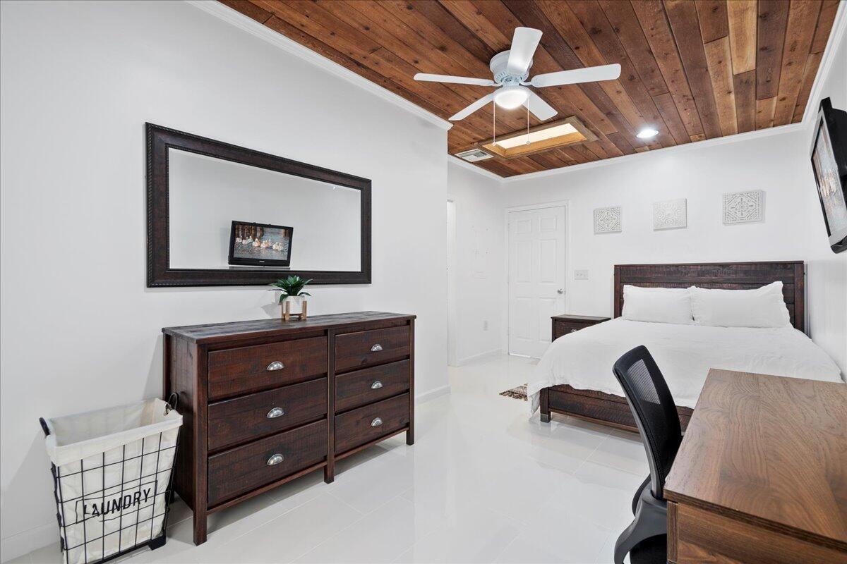 Acreage - Residential Lease