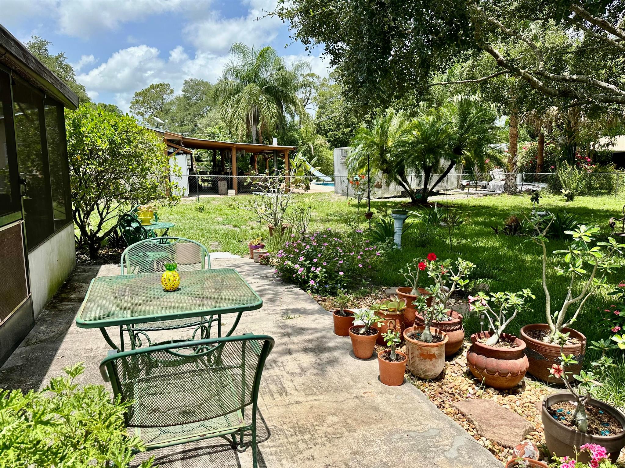 3595 SW 19th Street