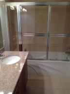 610 CLEMATIS CONDO - Residential Lease