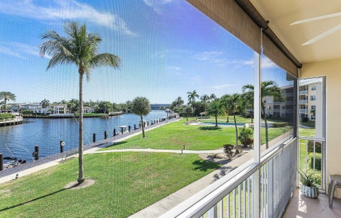 Tiny photo for 330 N Federal Highway #211, Deerfield Beach, FL 33441 (MLS # B26085811)