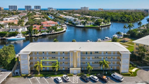 Tiny photo for 330 N Federal Highway #211, Deerfield Beach, FL 33441 (MLS # B26085811)