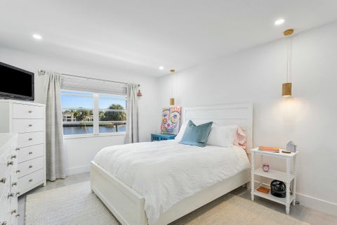 Tiny photo for 330 N Federal Highway #211, Deerfield Beach, FL 33441 (MLS # B26085811)