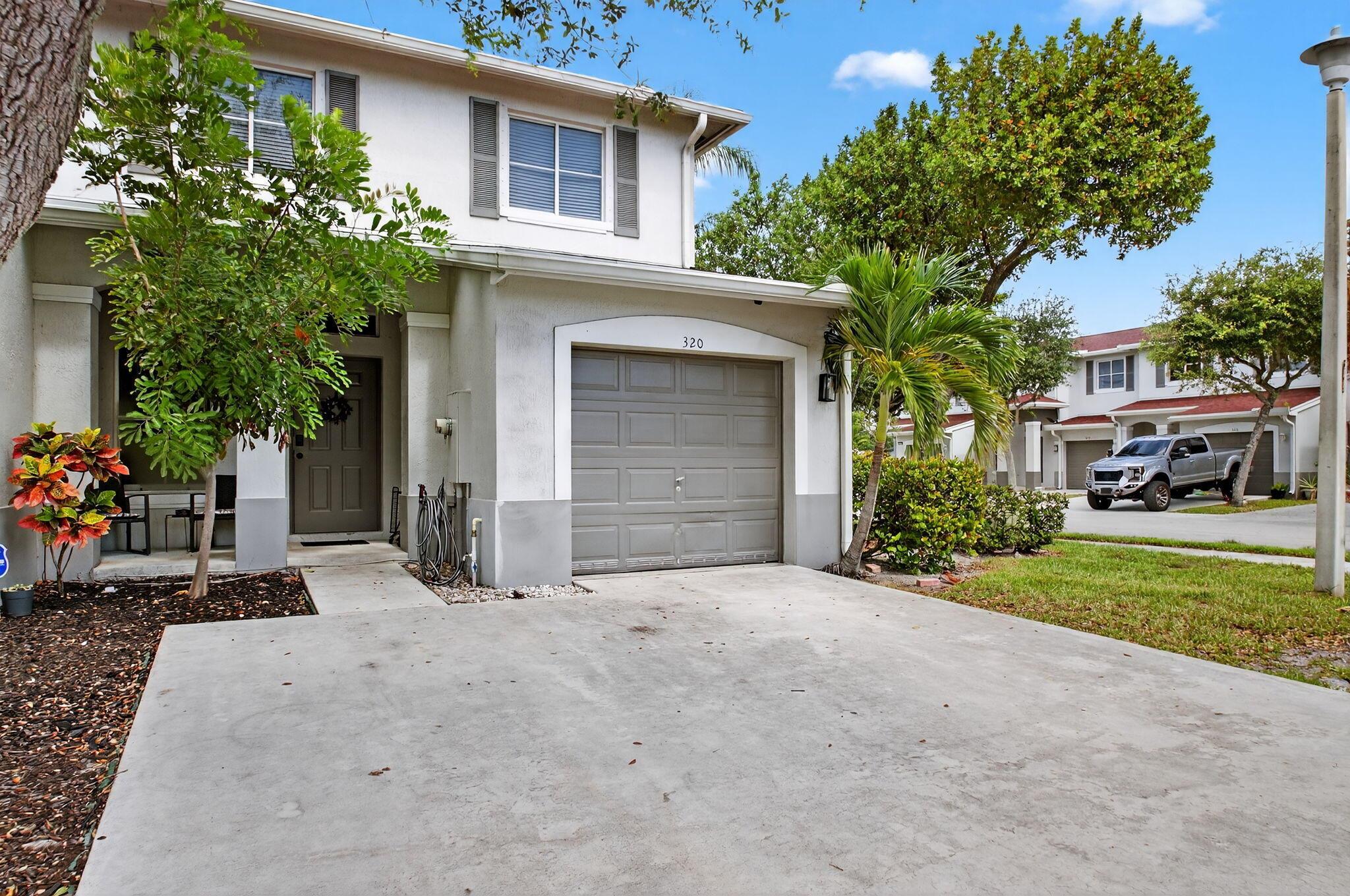 320 N Palm Villas Way