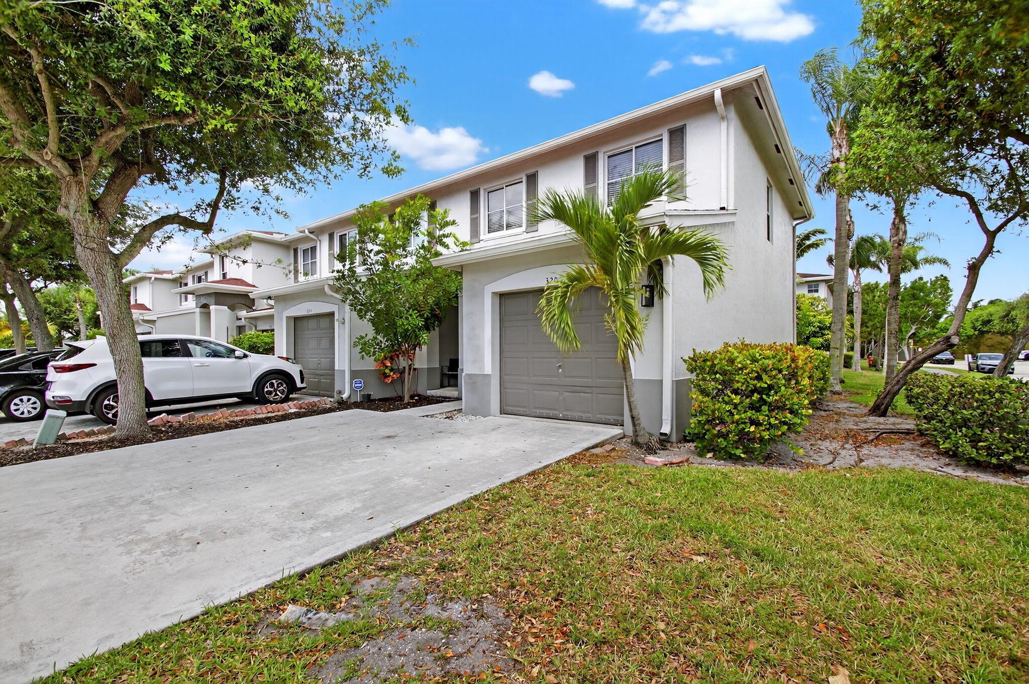 320 N Palm Villas Way