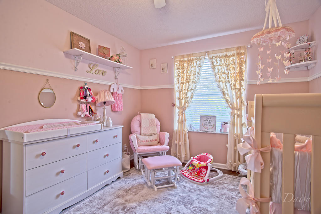 EMERALD ESTATES SUB - Residential