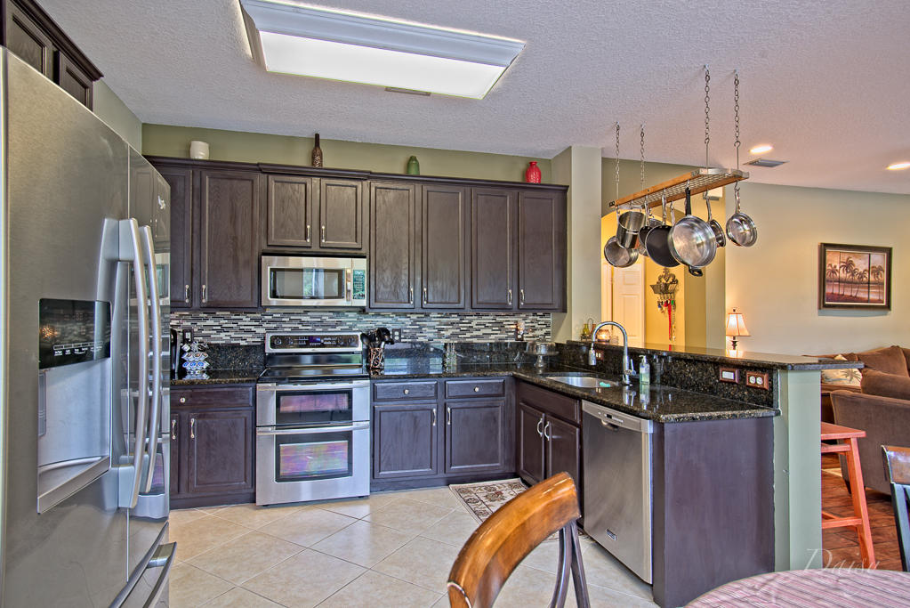 EMERALD ESTATES SUB - Residential