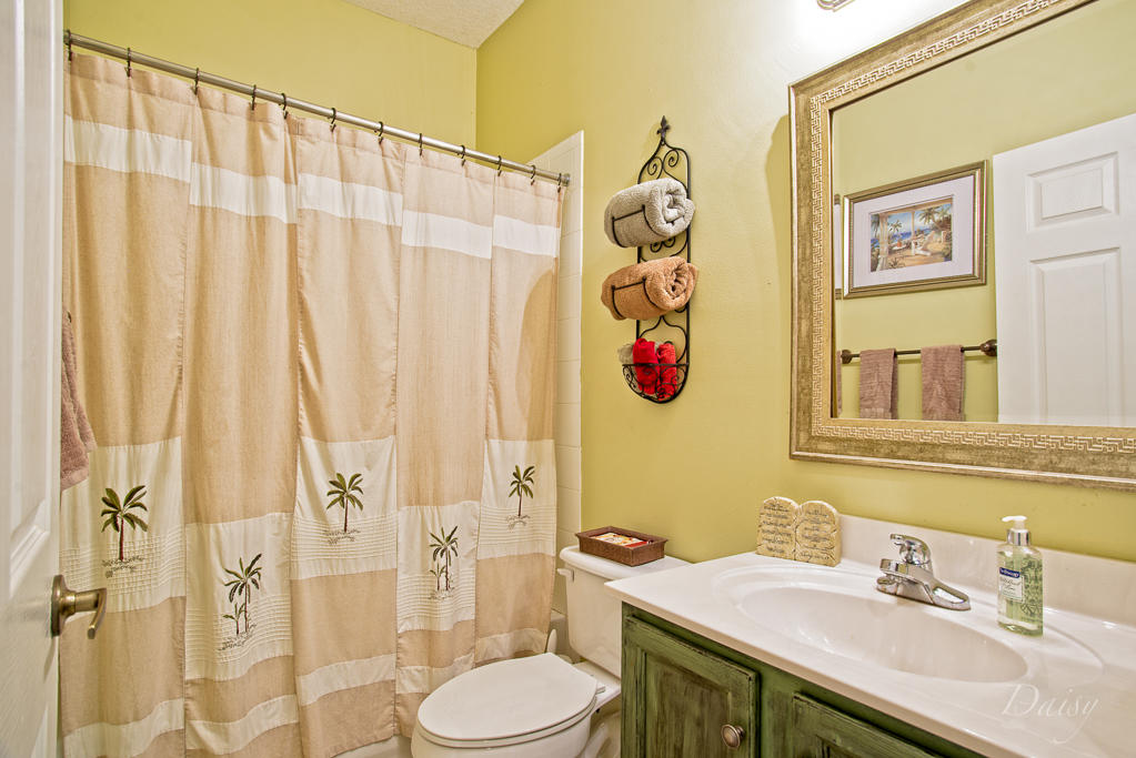 EMERALD ESTATES SUB - Residential