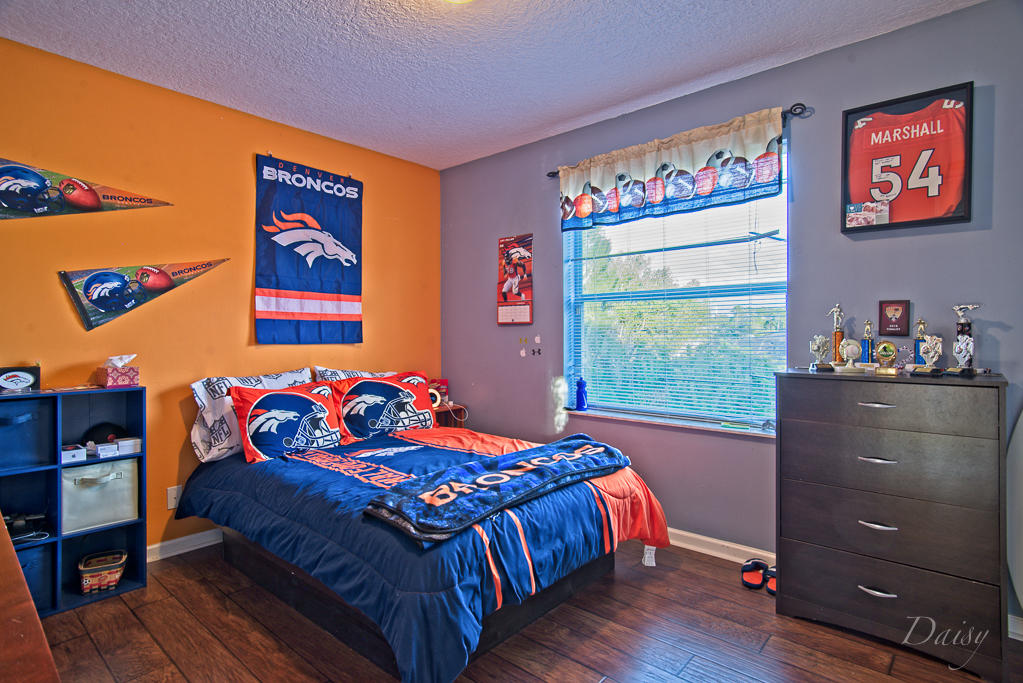 EMERALD ESTATES SUB - Residential