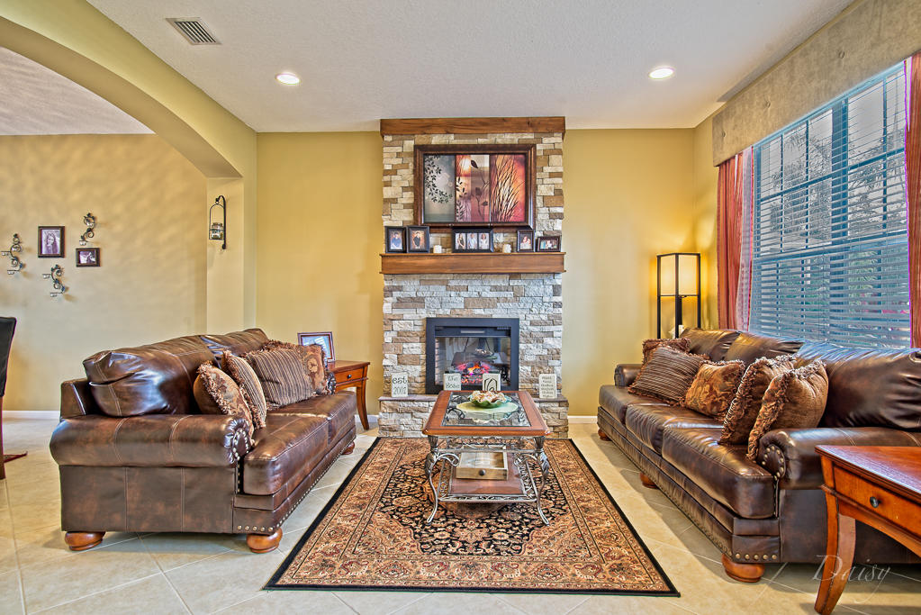 EMERALD ESTATES SUB - Residential