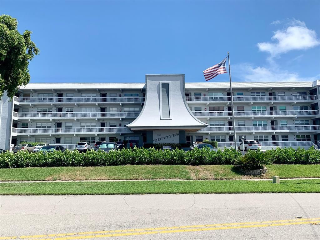Photo of 155 Yacht Club Drive Dr #206, North Palm Beach, FL 33408 (MLS # R10831584)