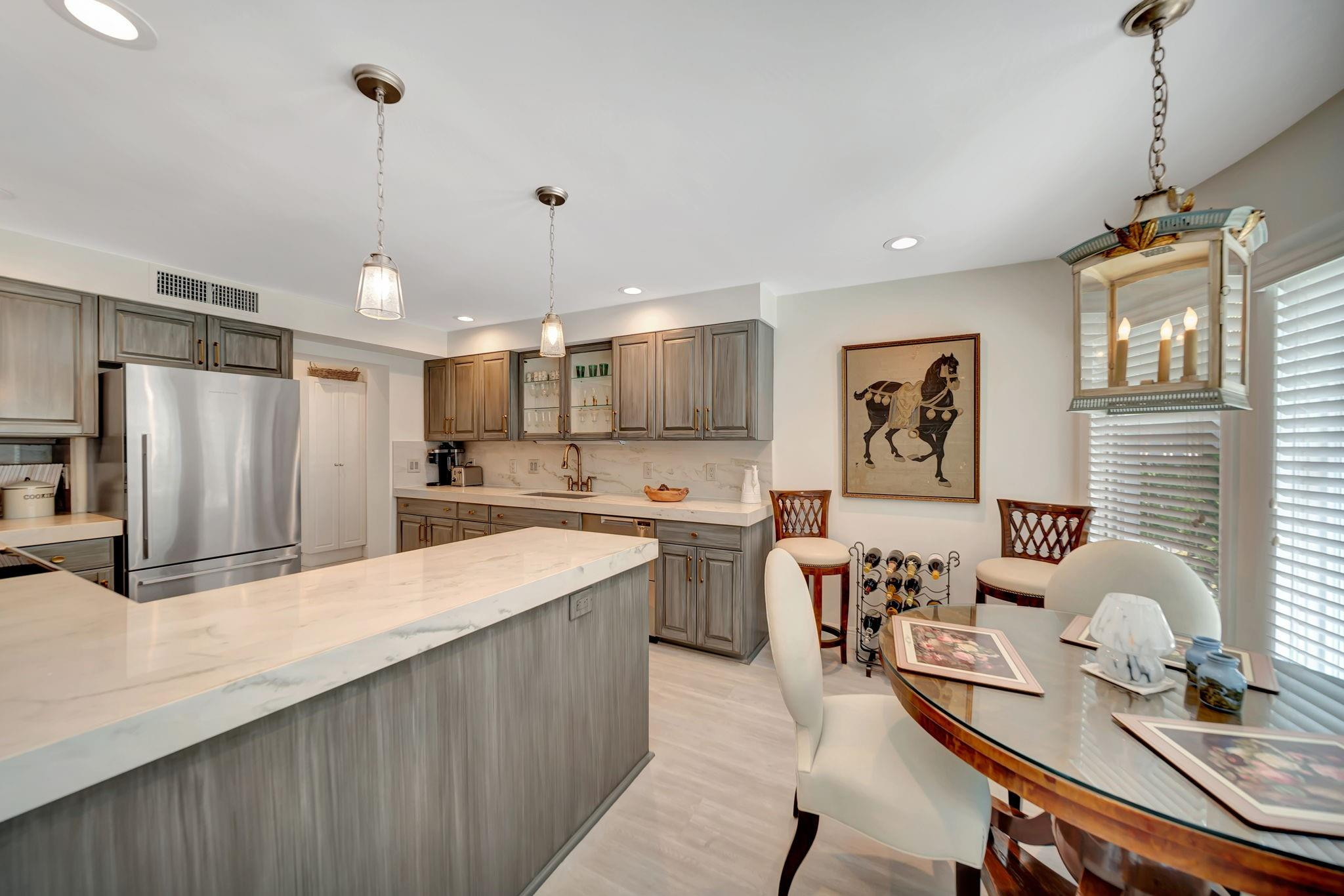 RIO VISTA ISLES - Residential