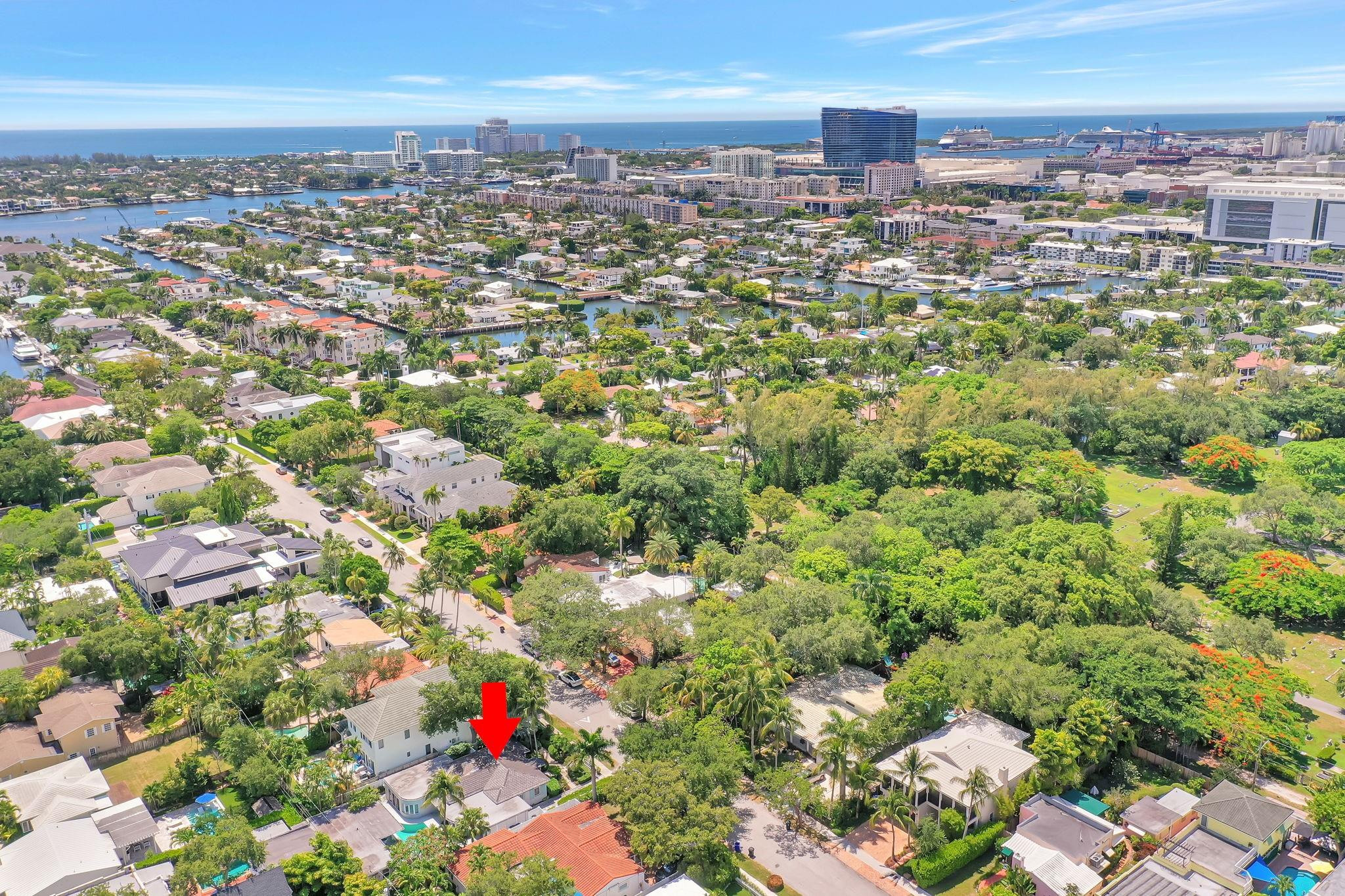 RIO VISTA ISLES - Residential