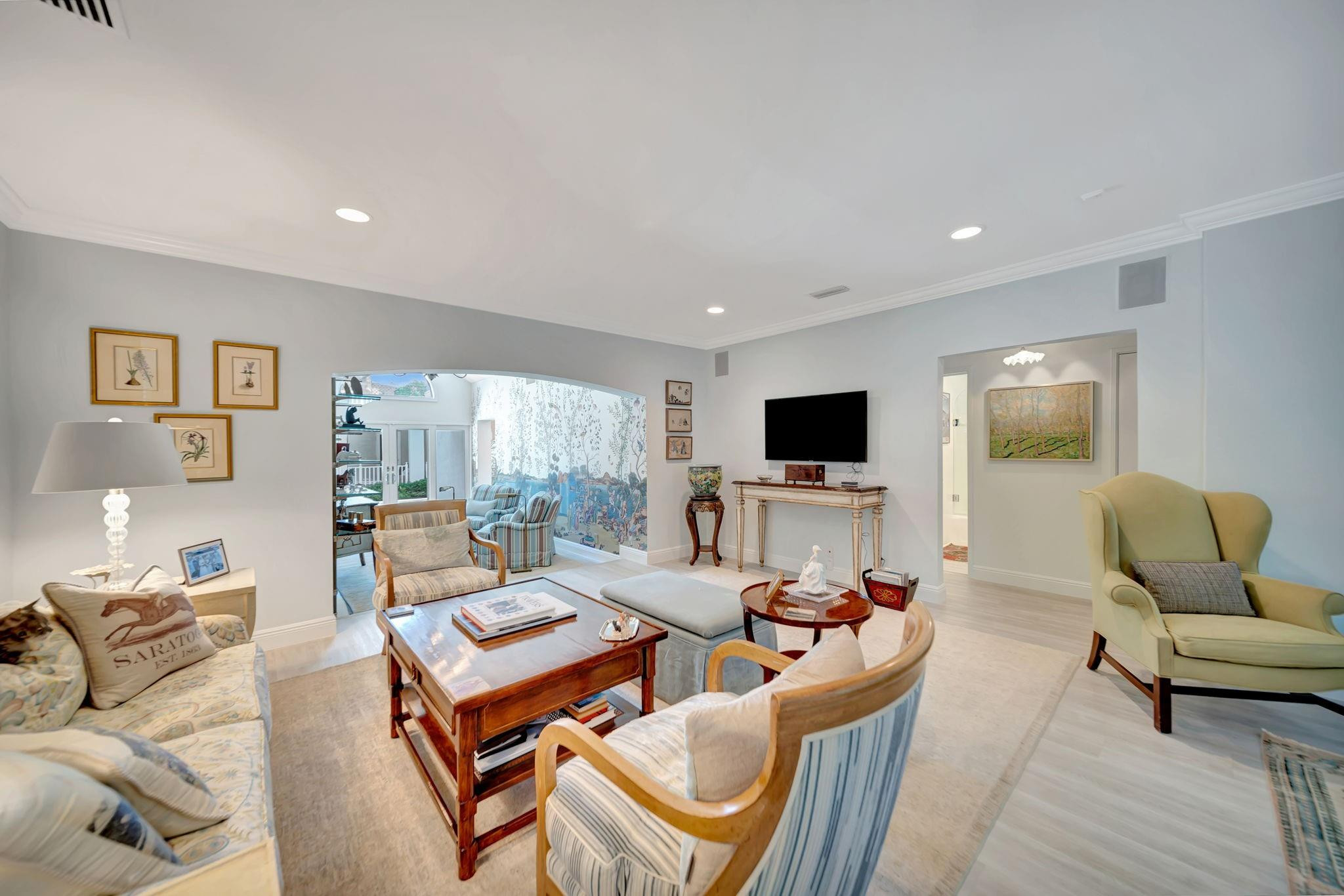 RIO VISTA ISLES - Residential